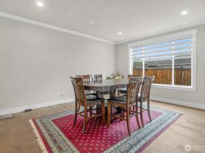 20214 104th Place SE, Kent WA 98031