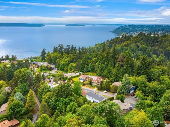1401 SW 137th Street, Burien WA 98166