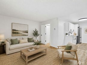6817 137th Place NE 451, Redmond WA 98052
