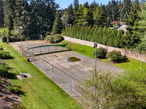 6817 137th Place NE 451, Redmond WA 98052