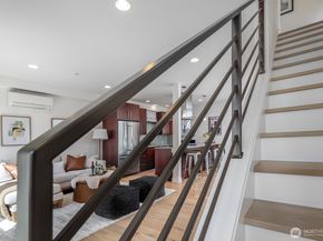 4331 Woodland Park Avenue N, Seattle WA 98103