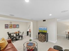 2407 11th Avenue E, Seattle WA 98102