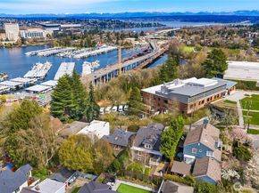 2407 11th Avenue E, Seattle WA 98102
