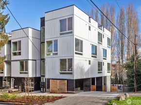 3110 Queen Anne Avenue N, Seattle WA 98109