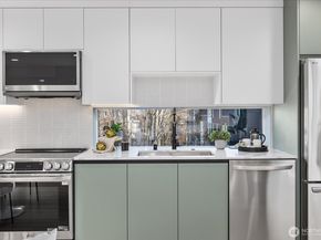 3110 Queen Anne Avenue N, Seattle WA 98109