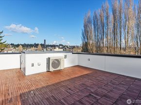 3110 Queen Anne Avenue N, Seattle WA 98109