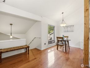 1542 NE 140th Street E6, Seattle WA 98125