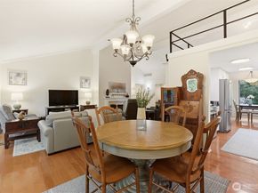 1542 NE 140th Street E6, Seattle WA 98125