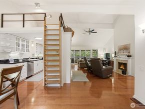 1542 NE 140th Street E6, Seattle WA 98125
