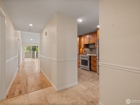 3213 SW 319th Place 19, Federal Way WA 98023