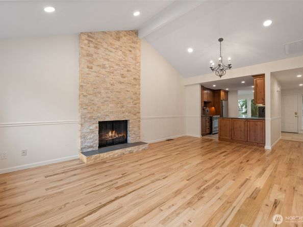 3213 SW 319th Place 19, Federal Way WA 98023