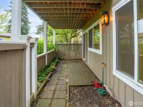 3213 SW 319th Place 19, Federal Way WA 98023