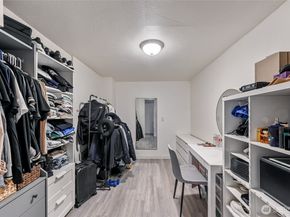 2942 S fontanelle Street C, Seattle WA 98108