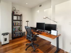 10700 NE 4th Street 2412, Bellevue WA 98004