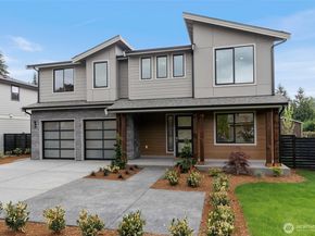 7825 NE 143rd Street, Kirkland WA 98034