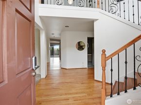 21049 103rd Ave SE, Kent WA 98031