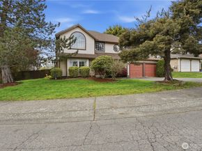 21049 103rd Ave SE, Kent WA 98031