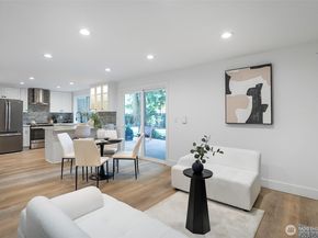 14048 108th Avenue NE, Kirkland WA 98034