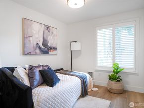 14048 108th Avenue NE, Kirkland WA 98034