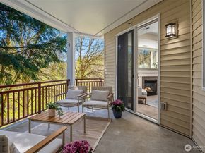 1805 134th Avenue SE 22, Bellevue WA 98005