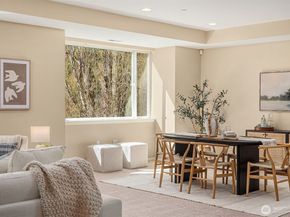 1805 134th Avenue SE 22, Bellevue WA 98005