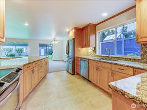 20426 Dayton Avenue N, Shoreline WA 98133