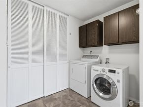 13217 15th Avenue NE A8, Seattle WA 98125
