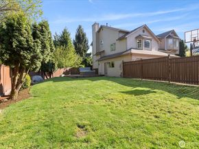 22311 6th Drive SE, Bothell WA 98021