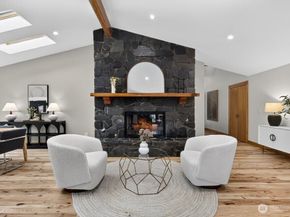 1620 171st Avenue NE, Bellevue WA 98008
