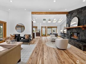 1620 171st Avenue NE, Bellevue WA 98008