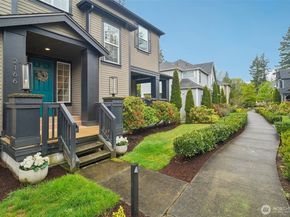 2166 NE Morgan Lane, Issaquah WA 98029