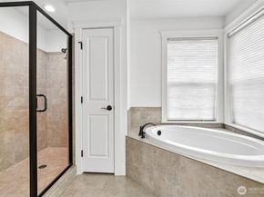 2166 NE Morgan Lane, Issaquah WA 98029