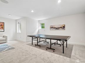 2166 NE Morgan Lane, Issaquah WA 98029