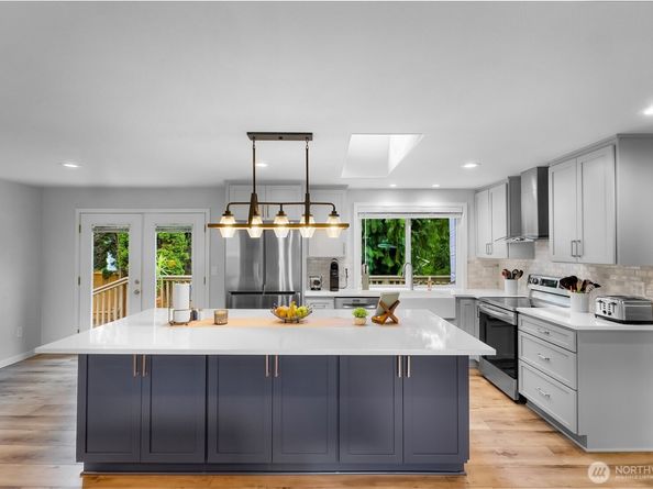 14013 113th Avenue NE, Kirkland WA 98034