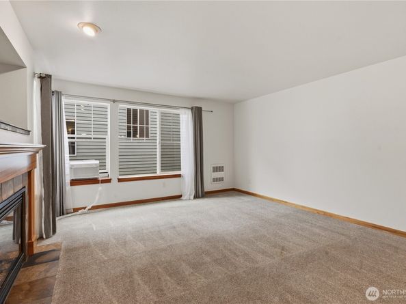 10520 Whitman Avenue N C, Seattle WA 98133