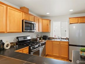 10520 Whitman Avenue N C, Seattle WA 98133