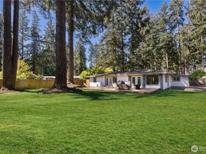 2412 160th Avenue NE, Bellevue WA 98008