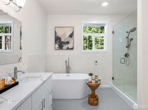 7021 20th Avenue NE, Seattle WA 98115