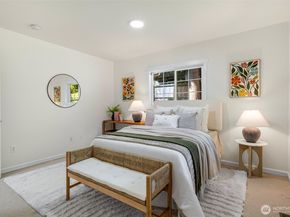 7021 20th Avenue NE, Seattle WA 98115