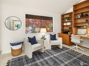 2616 4th Avenue N 405, Seattle WA 98109