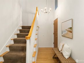2616 4th Avenue N 405, Seattle WA 98109