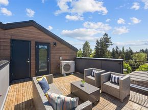 12000 31st Avenue NE, Seattle WA 98125