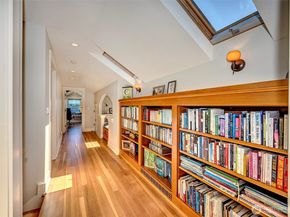 1712 Arch Avenue SW, Seattle WA 98116