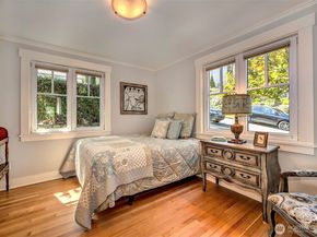 1712 Arch Avenue SW, Seattle WA 98116