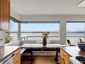 7125 Beach Drive SW, Seattle WA 98136