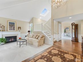 3122 235th Avenue SE, Sammamish WA 98075
