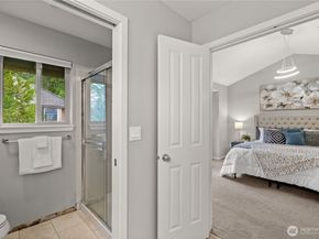 16150 NE 93rd Way 802, Redmond WA 98052
