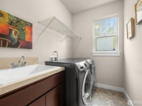 18921 10th Drive SE, Bothell WA 98012