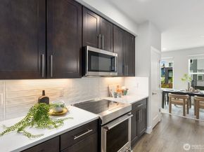 826 238th Place SE F, Bothell WA 98021