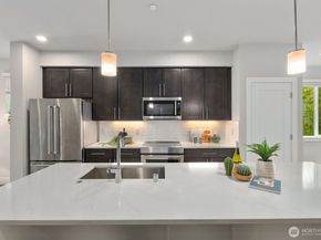 826 238th Place SE F, Bothell WA 98021